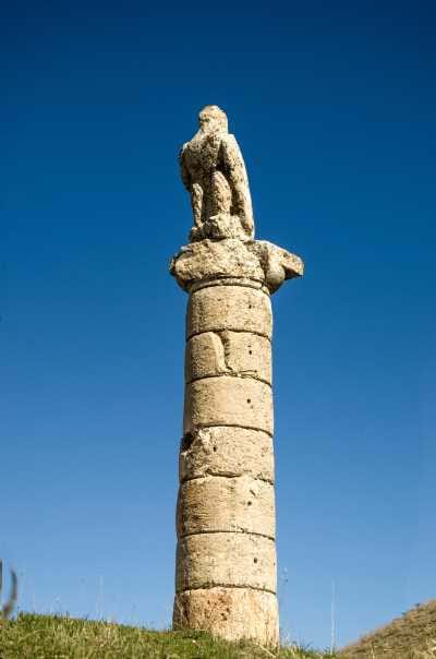 Adıyaman,Gezilecek Yerler,KARAKUŞ TÜMÜLÜSÜ ( ANIT MEZAR),Anıt,Kültür Turizmi